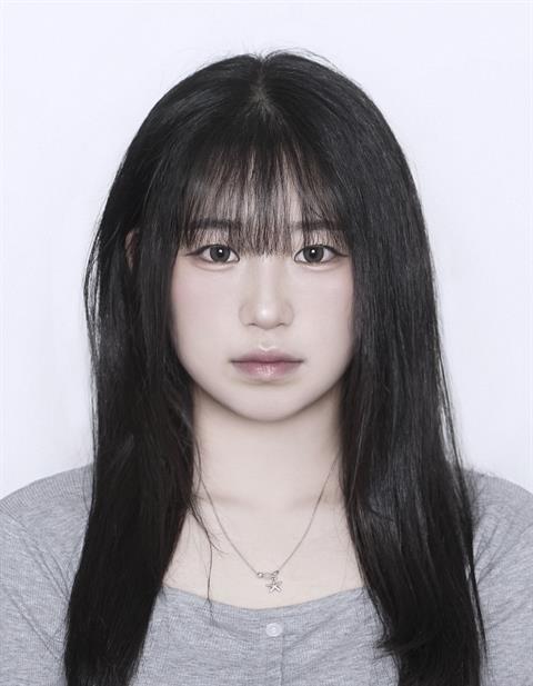 김진영