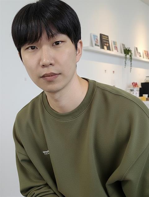 홍현우